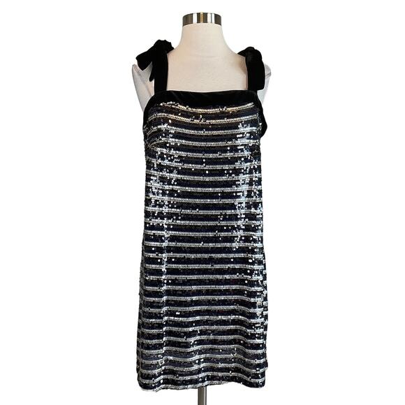 AQUA Women's Cocktail Dress Size 10 Black and Silver Sequined Striped Shift - Picture 1 of 10